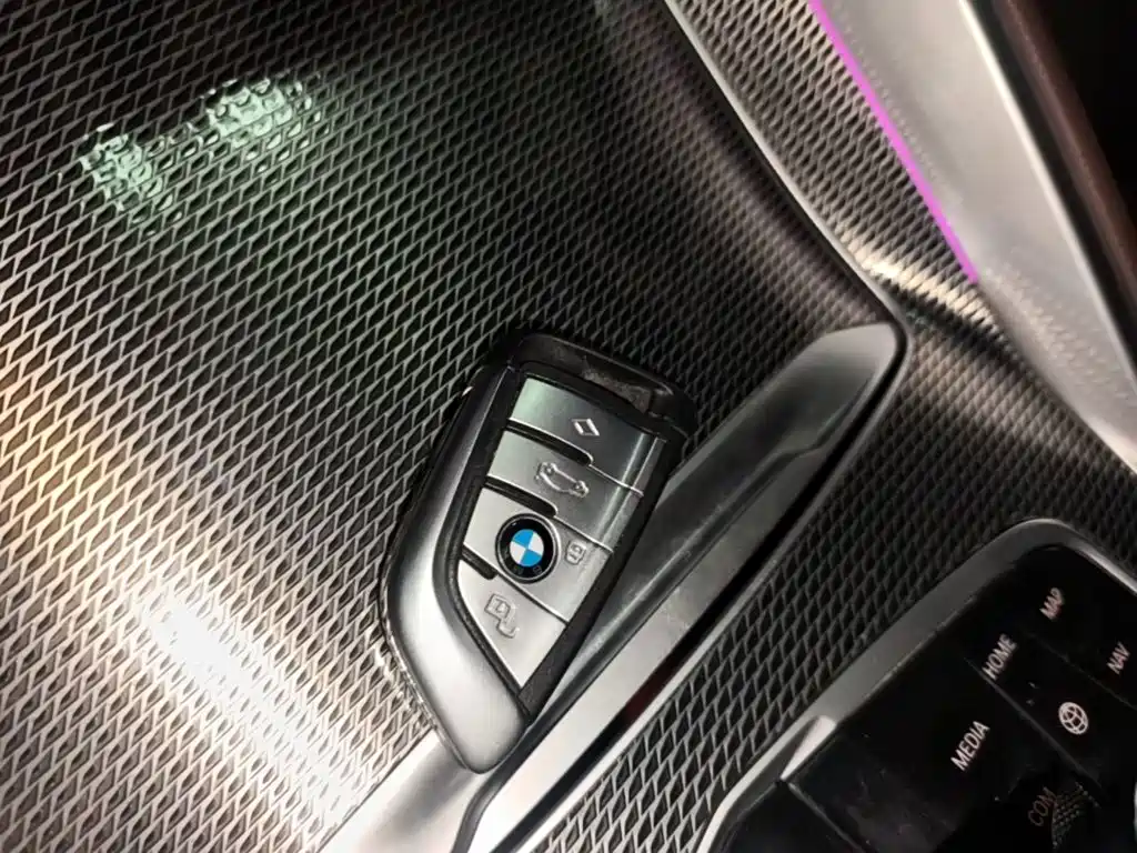 BMW X6 2021 — фото 9