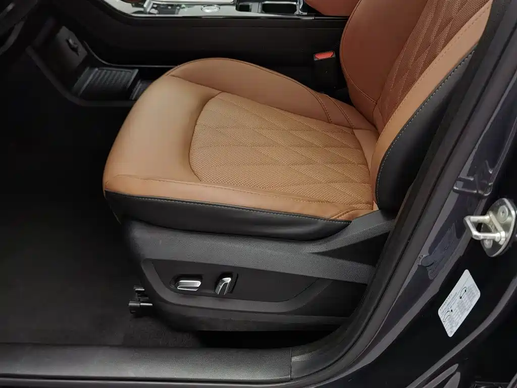 Chery Tiggo 8 PLUS 2021 — фото 20