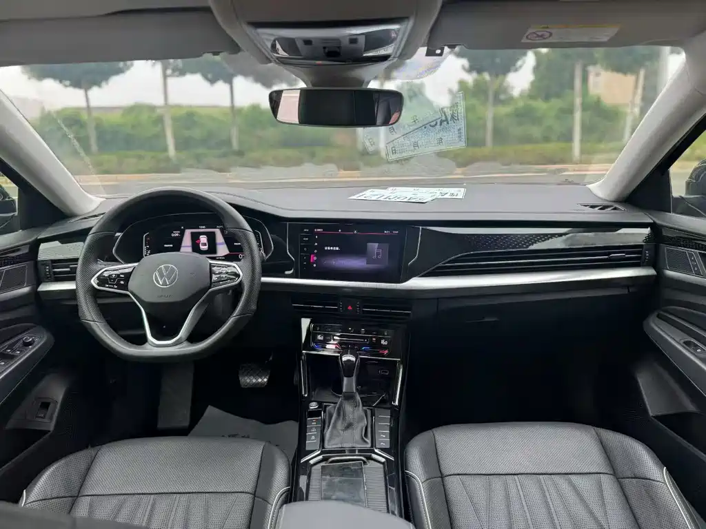 Volkswagen Passat 2021