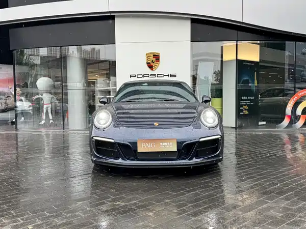 Porsche 911 2019