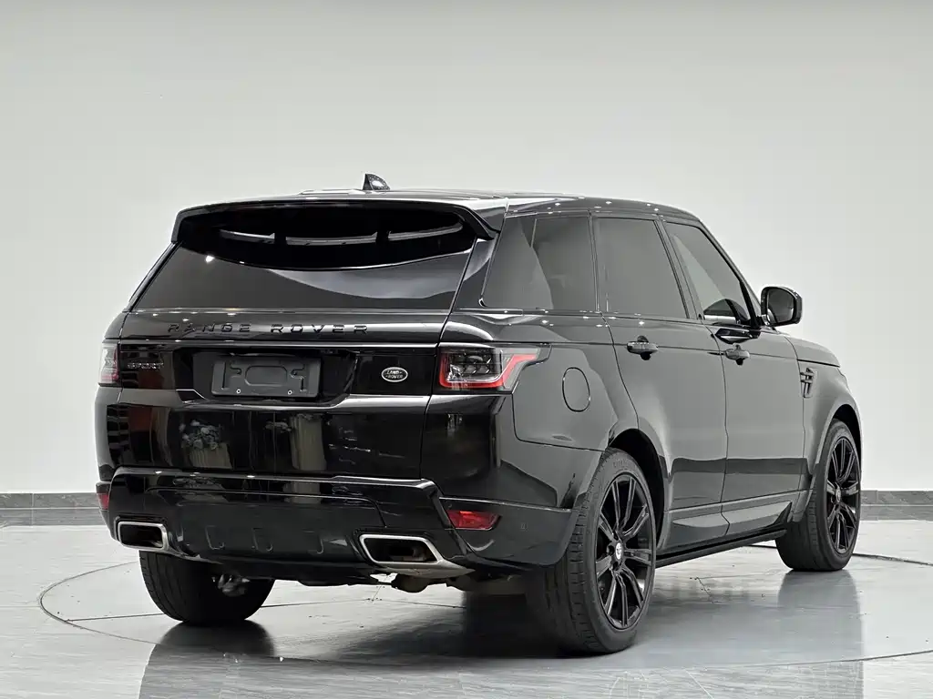 Land Rover Range Rover Sport 2022 — фото 8