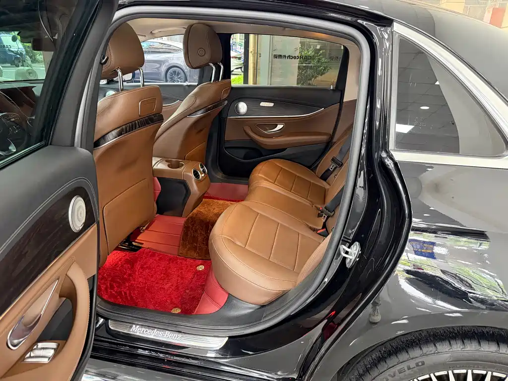 Mercedes-Benz E-Class 2019