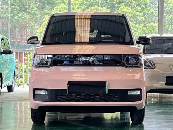 Wuling Hongguang MINIEV 2022