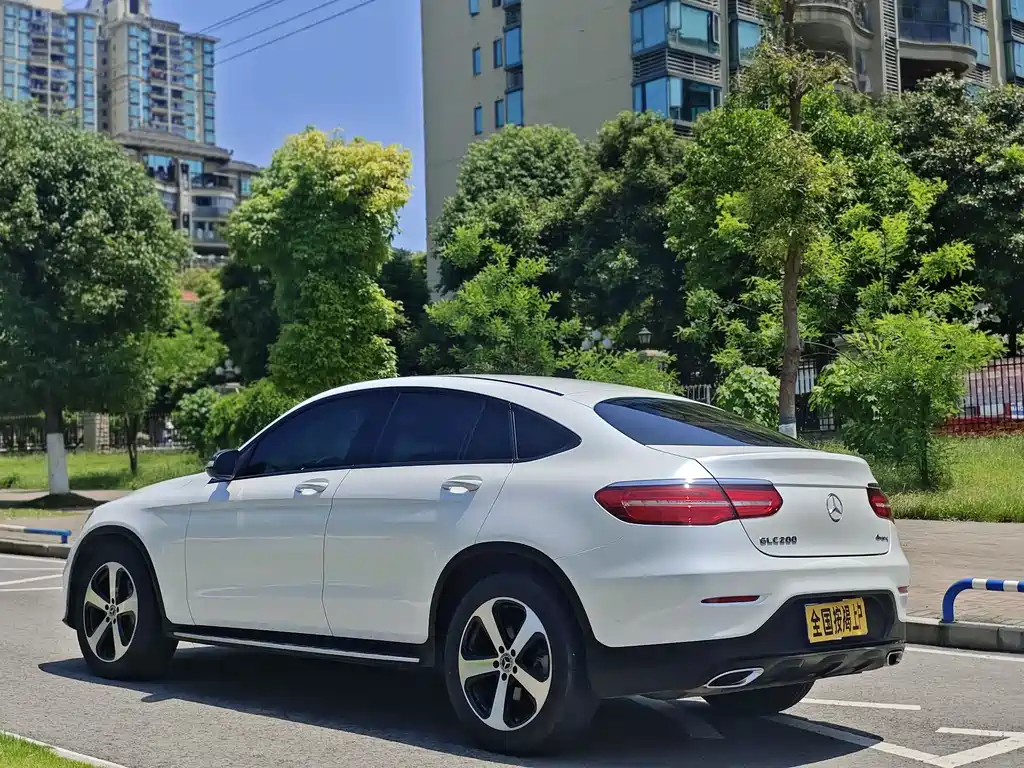 Mercedes-Benz GLC Coupe 2018 — фото 19