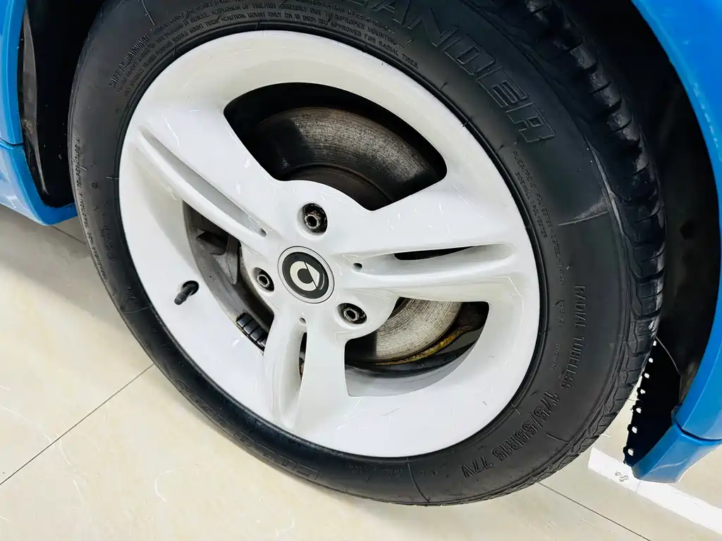 smart Fortwo 2013 — фото 14