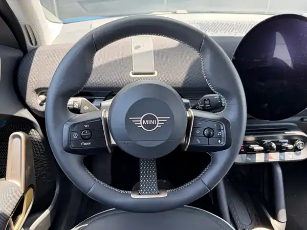 MINI Aceman 2025