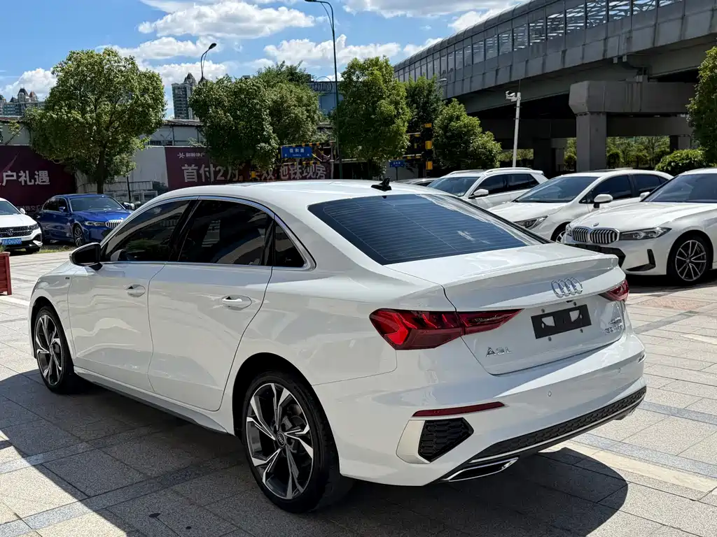 Audi A3 2022 — фото 13