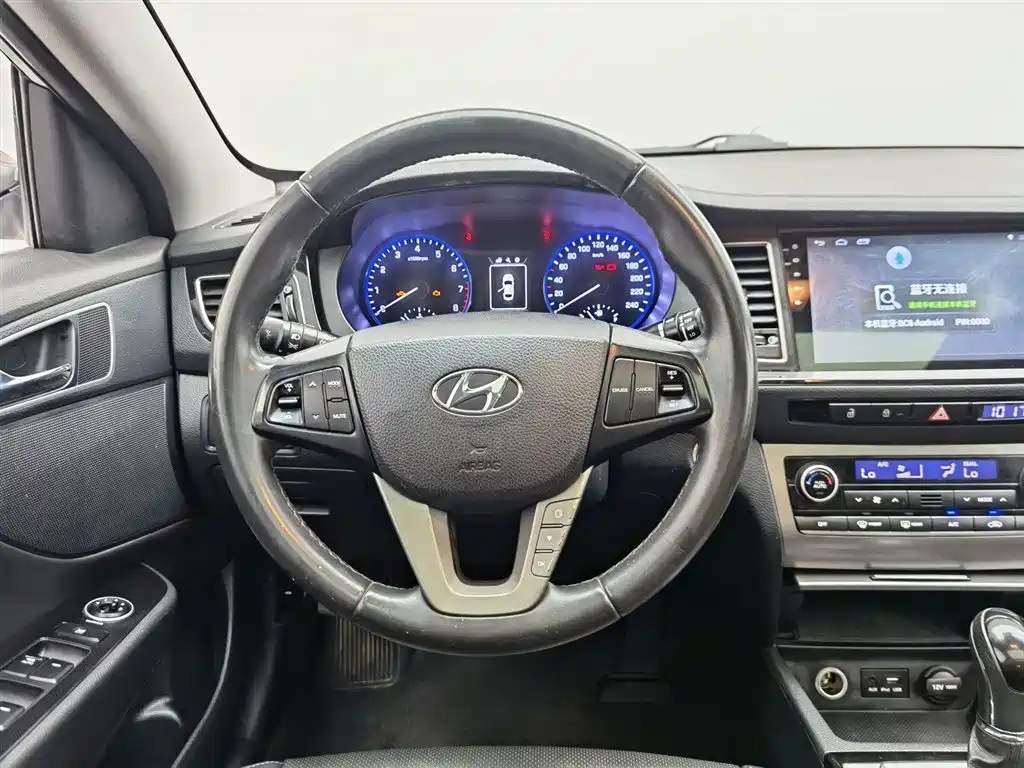 Hyundai Mistra 2015 — фото 11