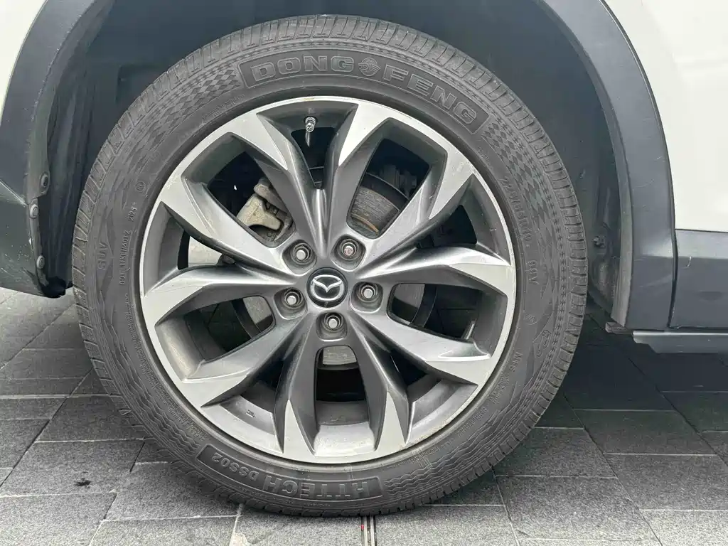 Mazda CX-4 2019 — фото 12