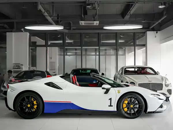 Ferrari SF90 2021