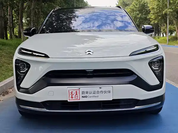NIO ES6 2021