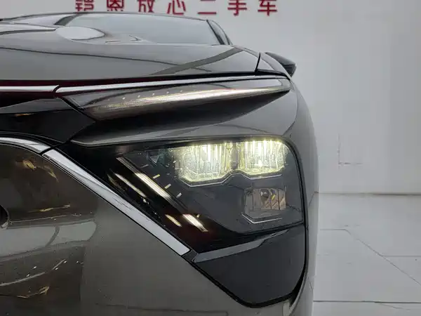 Citroën Versailles C5 X 2022