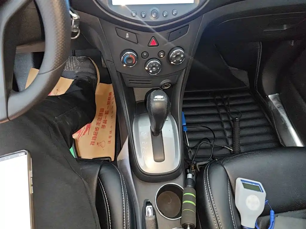 Chevrolet Trax 2015 — фото 14