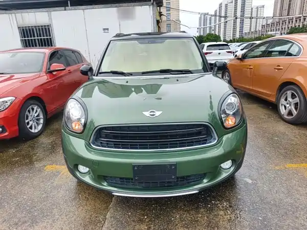 MINI Countryman 2016
