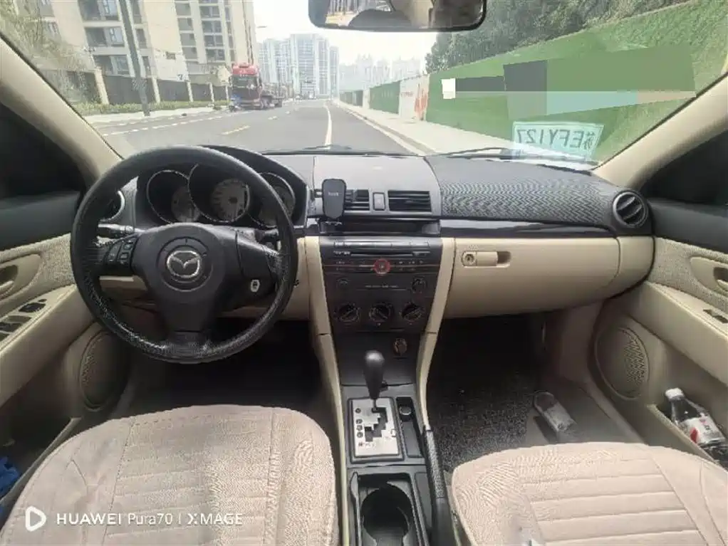 Mazda 3 2011