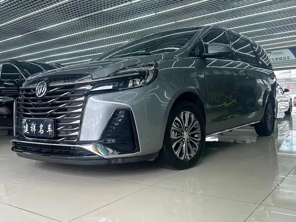 Buick GL8 2023