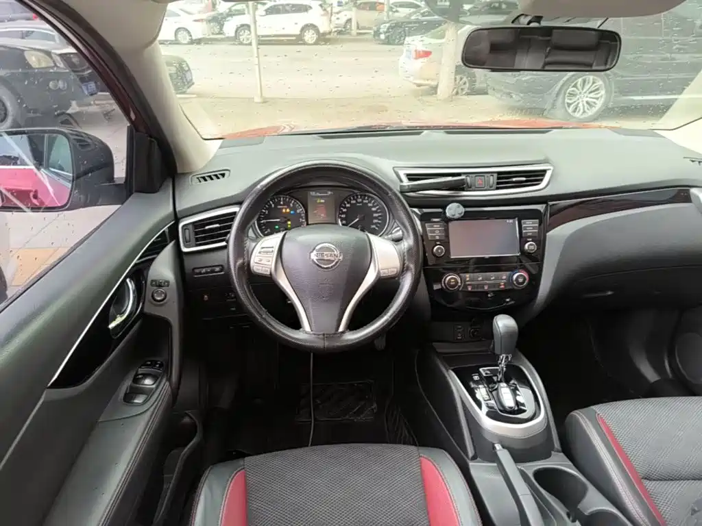 Nissan Qashqai 2017 — фото 11