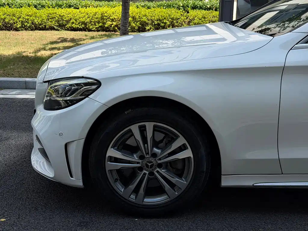 Mercedes-Benz C-Class 2019 — фото 22
