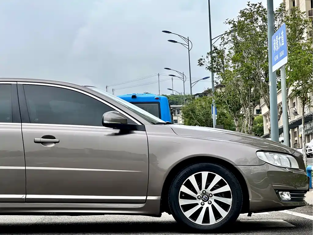 Volvo S80L 2015 — фото 12