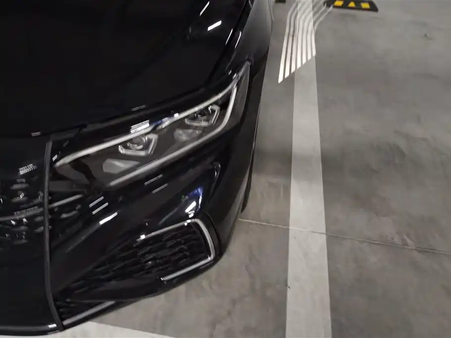 Volkswagen Passat 2025