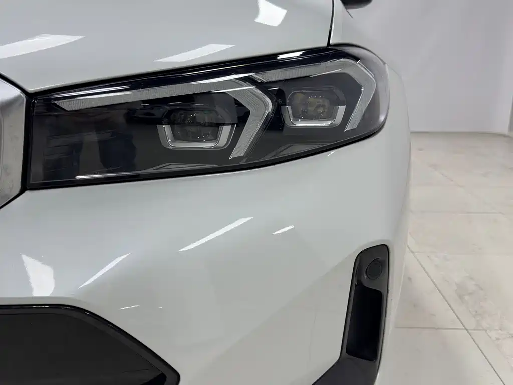 BMW 3 Series 2023