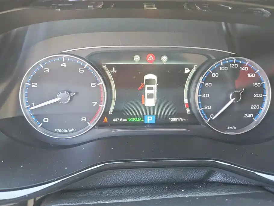 GAC Motor Trumpchi M8 2018 — фото 14