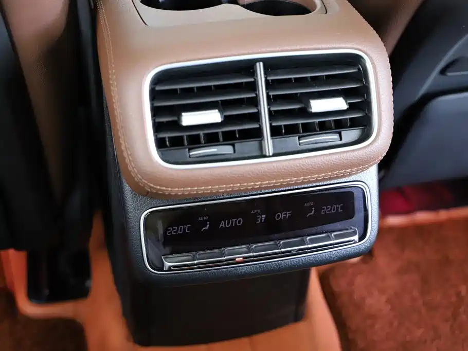 Mercedes-Benz GLS 2024 — фото 19