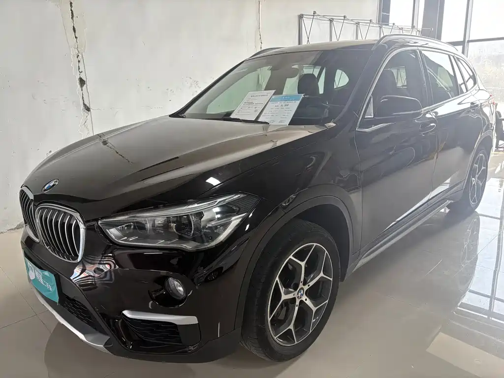 BMW X1 2018 — фото 1