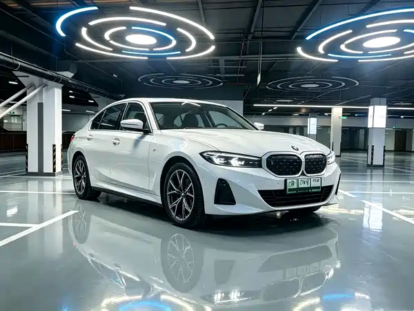 BMW i3 2024