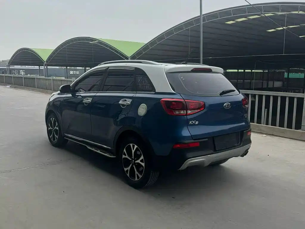 Kia KX3 2015 — фото 4