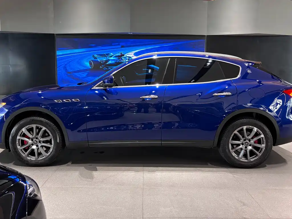 Maserati Levante 2021 — фото 3