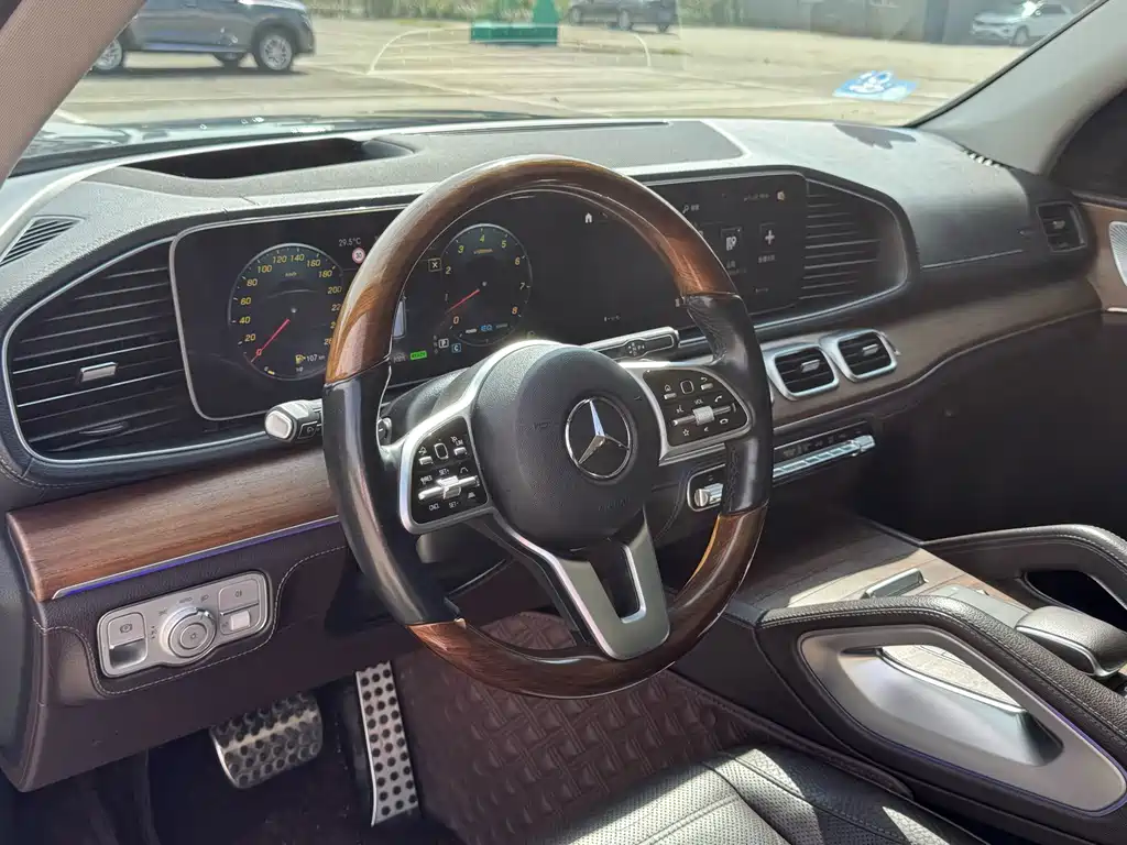 Mercedes-Benz GLS 2021 — фото 9