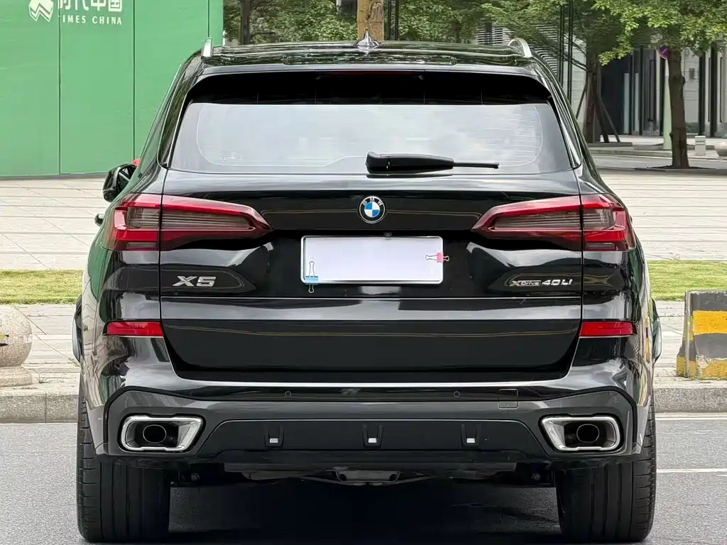 BMW X5 2023 — фото 8