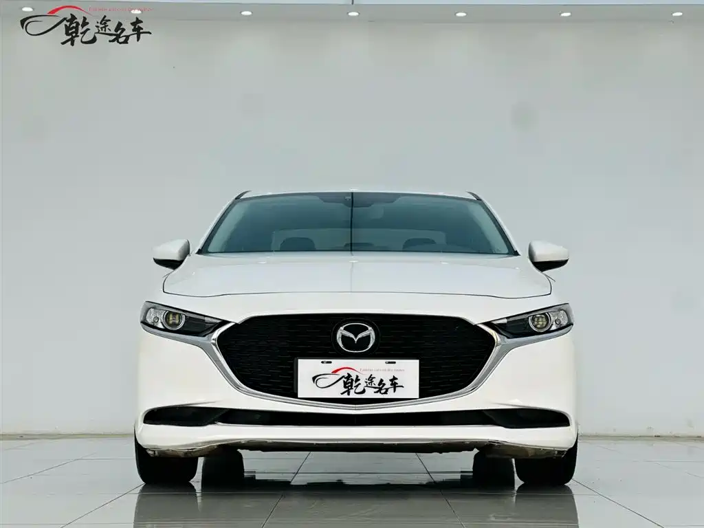 Mazda 3 Axela 2021 — фото 2
