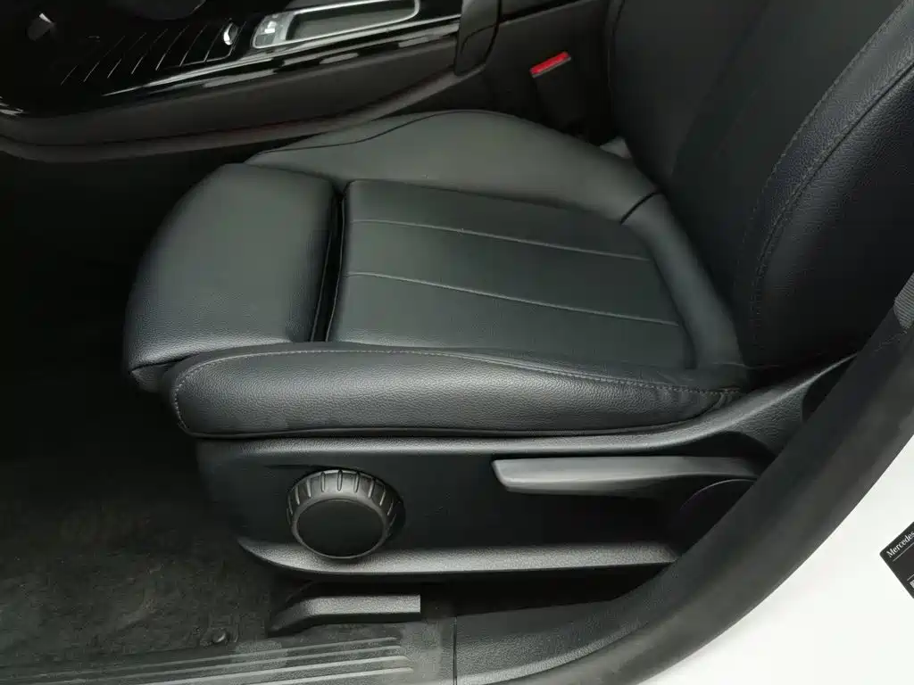 Mercedes-Benz A-Class 2023 — фото 20