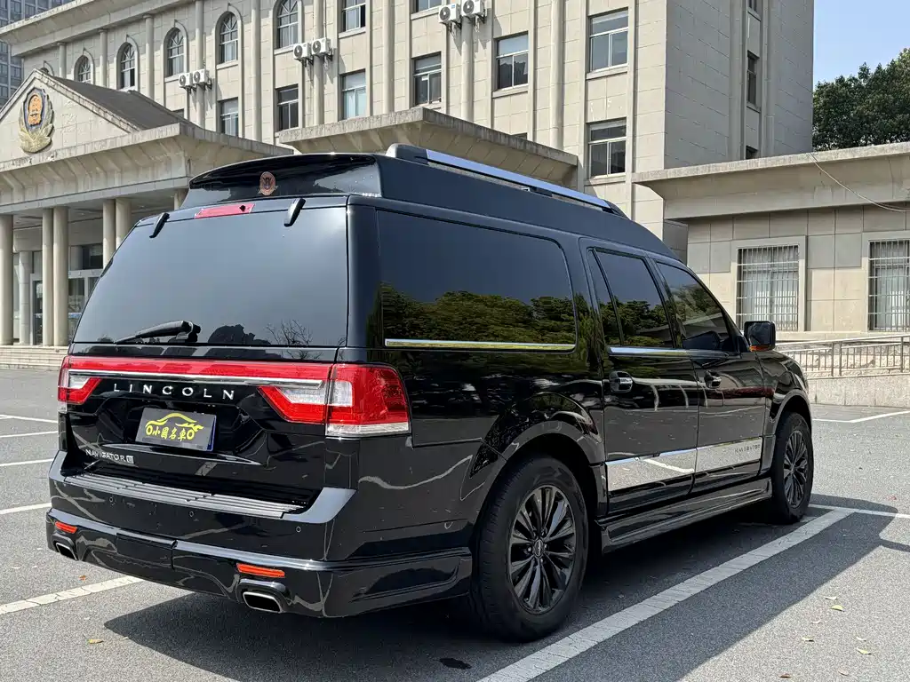 Lincoln Navigator 2018