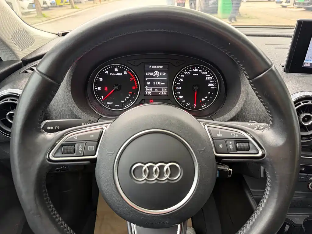 Audi A3 2016 — фото 8