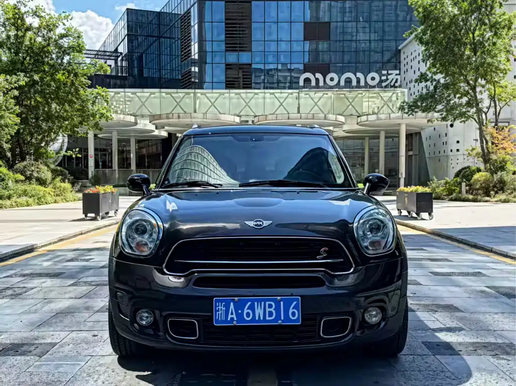 MINI Countryman 2015