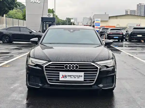 Audi A6L 2022
