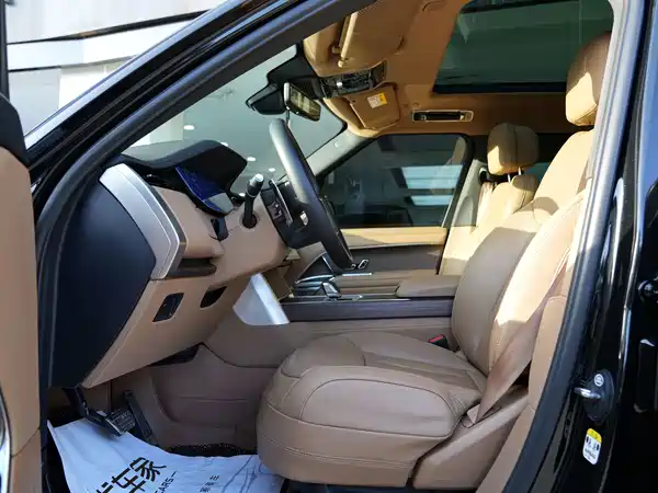 Land Rover Range Rover 2025