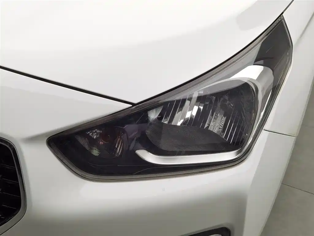 Hyundai Verna 2019 — фото 7