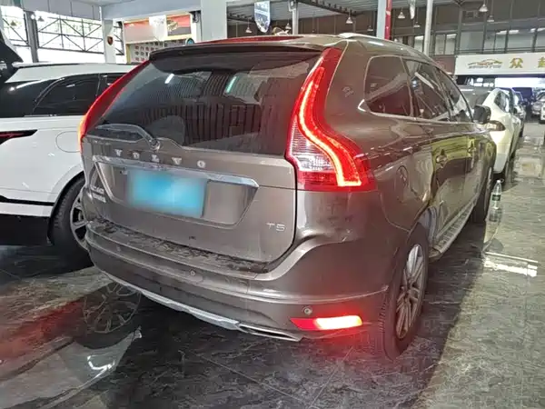 Volvo XC60 2016