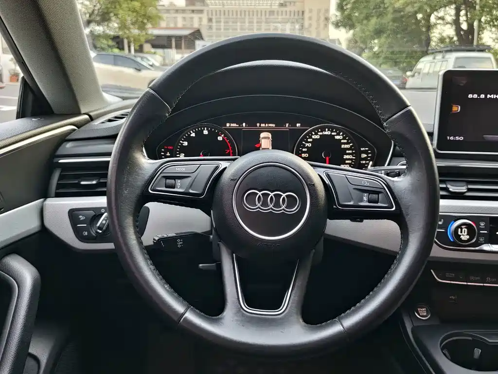 Audi A5 2018 — фото 11