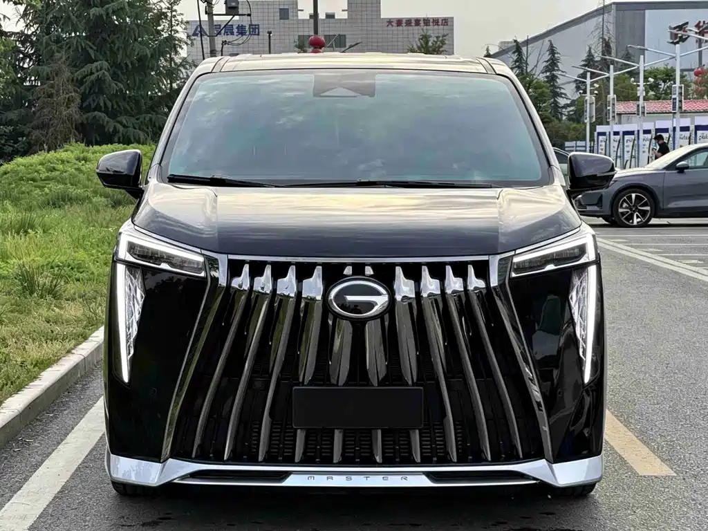 GAC Motor Trumpchi M8 2025 — фото 2