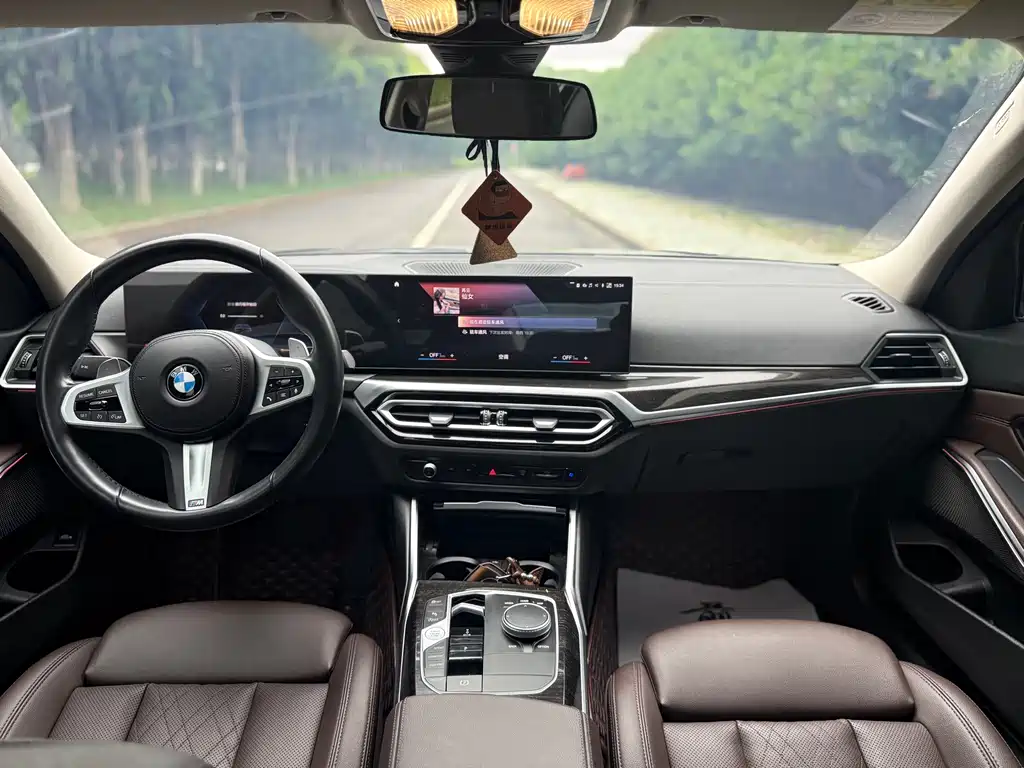 BMW 3 Series 2022