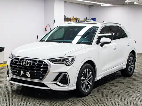 Audi Q3 2022
