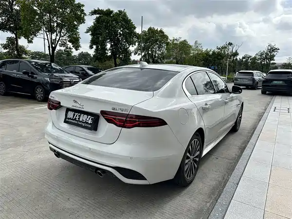 Jaguar XEL 2022