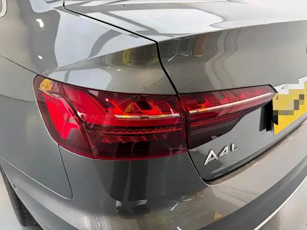 Audi A4L 2022