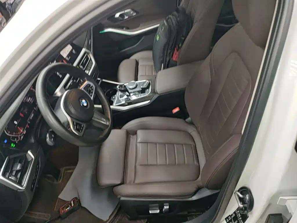 BMW 3 Series 2020 — фото 15