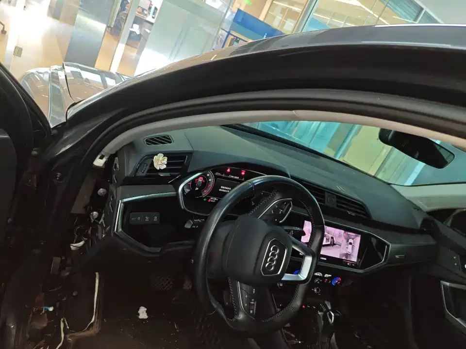 Audi Q3 2022